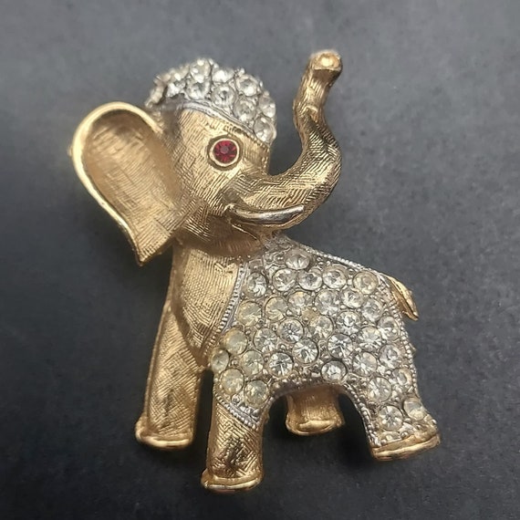 Gold Tone Pave Rhinestone Elephant Brooch Trunk U… - image 1