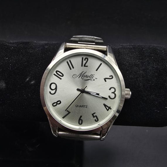 Quartz Silver Tone Stainless Steel Watch with Round Face Vintage Minimalist Women Watch Round Face Silver Tone  main image 3