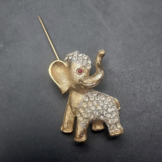 Gold Tone Pave Rhinestone Elephant Brooch Trunk U… - image 9
