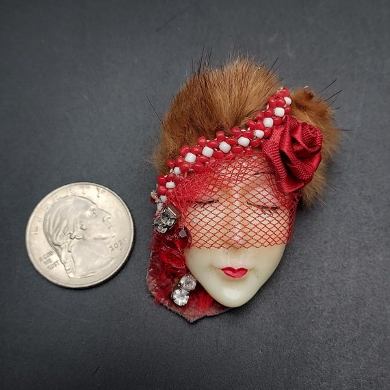 Flapper Girl 1930s Lady Head Brooch Face Artisan … - image 3