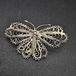 Sterling Silver Filigree Butterfly Brooch Open Work Vintage Jewelry