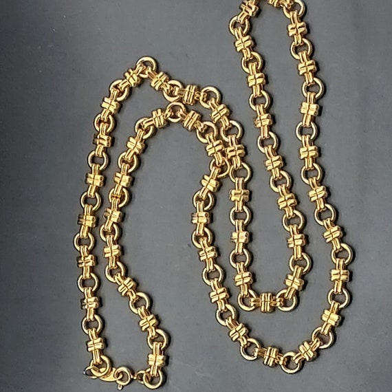 Trifari Gold Tone Chain Link Necklace Vintage Sig… - image 8