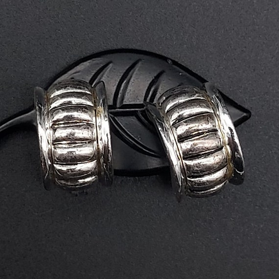 Napier Clip On Earrings Silver Tone Ribbed Huggie… - image 5