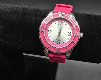 Pink Silicon Watch Womens Quartz WORKS Working