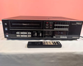 Reproductor de vídeo Sanyo Beta Hi-Fi modelo 7150, fabricado en Japón, en el estado en que se encuentra.