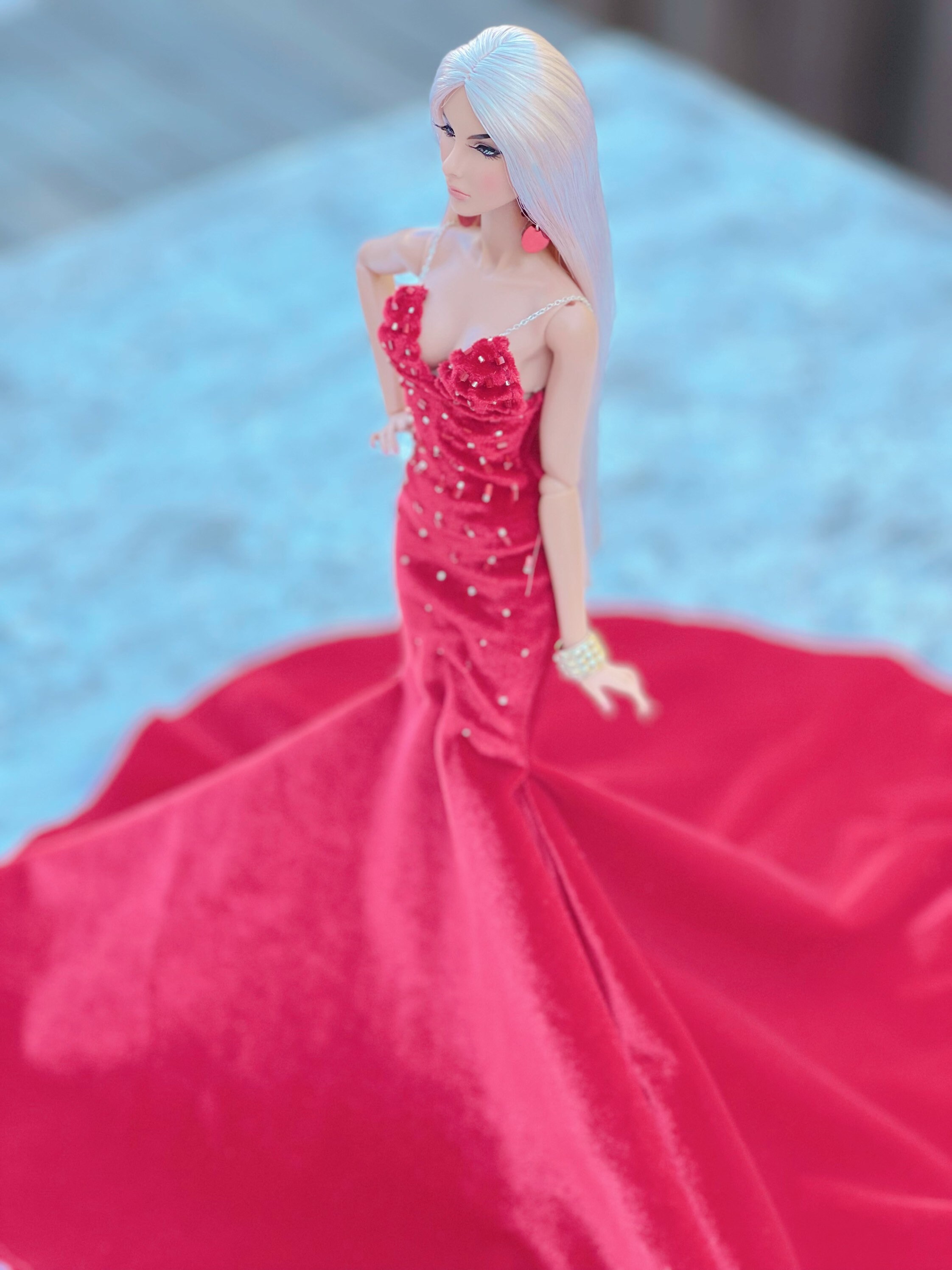Lot De 4 Fourrures Miniatures Integrity Toys – Pour Poupées Fashion Royalty Et Barbie