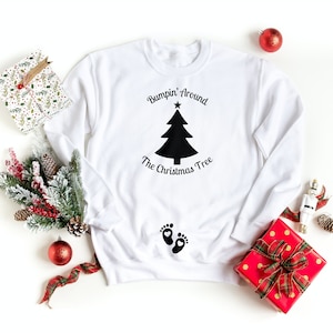 Bumpin' Rund um den Weihnachtsbaum Digitale Dateien für Cricut, SVG, einfach zum Selbermachen Ihrer eigenen T-Shirts, Tragetaschen, Sweatshirts und mehr