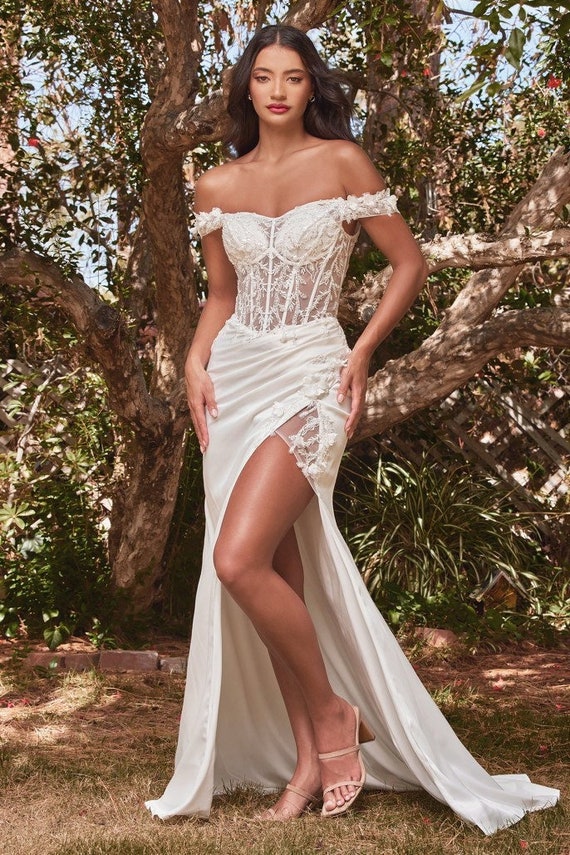 Off the shoulder tight wedding dress 2025