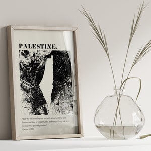 Utskrivbar väggkonst Minimalistisk Palestinakarta Koranvers Engelska Gratis Palestinakonstverk Nedladdningsbar Poster Minimal Neutral Muslimsk Heminredning bild 6