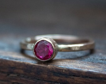 OOAk Bezeled Brilliant Flashy Bright Red Ruby Gold Filled Ring Size 6 Stackable
