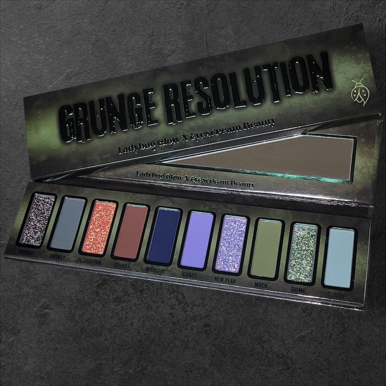 Grunge Resolution Palette image 3
