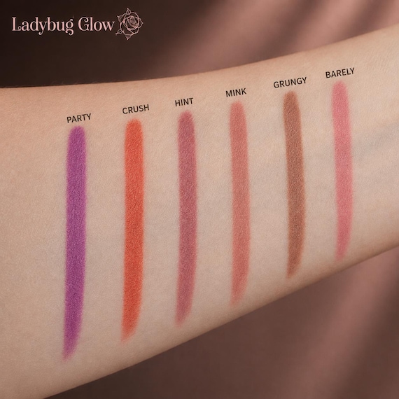 Lip liner bundle