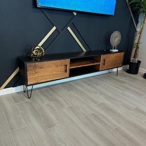 Entertainment Center TV Stand, Solid Wood Media Tv Stand Console, Low Sideboard, Wood Media Cabinet, Living Room Furniture, TV Stand Storage