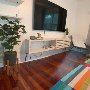 Entertainment Center TV Stand, Solid Wood Media Tv Stand Console, Low Sideboard, Wood Media Cabinet, Living Room Furniture, TV Stand Storage