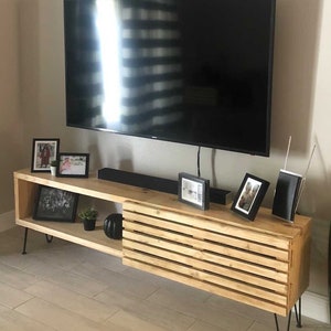 Entertainment Center TV Stand, Solid Wood Media Tv Stand Console, Low Sideboard, Wood Media Cabinet, Living Room Furniture, TV Stand Storage