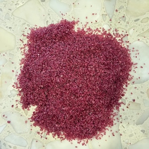 Gourmet Red Wine Sea Salt – Handcrafted Wine Infused Salt for Cooking & Finishing