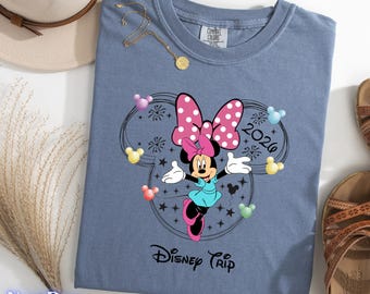 Camiseta Comfort Colors de Mickey y Minnie, camiseta familiar para el viaje a Disney 2026, camiseta familiar a juego de Donald y Daisy.