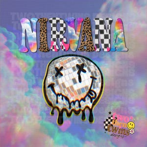 Op de afbeelding: Een digitaal ontwerp met het woord "NIRVANA" in diverse patronen, waaronder luipaardprint, dambord en een regenboogwolkeffect. Daaronder een smeltende discobal smiley met druipende zwarte accenten. De achtergrond is een zachte, kleurrijke gradiënt.