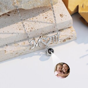 Collar de proyección, collar de mamá con foto, collar de imagen interior, colgante de foto conmemorativa, collar de madre de moda