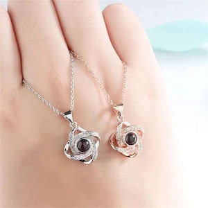 Personalized Photo Projection Necklace, Infinity Projection Necklace with Picture Inside, Customized Memorial Photo Pendant, Mom Necklace
