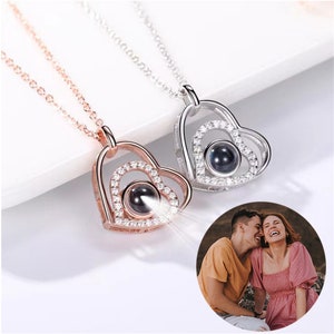 Personalized Photo Projection Necklace, Customized Projection Necklace Heart with Picture Inside, Mom Necklace, Memorial Photo Pendant