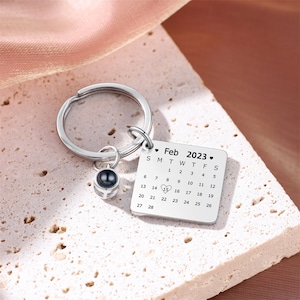 Photo Projection Keychain • Hidden Photo Keychain • Picture Inside Keychain • Your Photo Keychain • Engraved Tag Keychain for Lovers