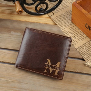 Billetera de cuero PU con texto personalizado, billetera con tarjetero personalizado, billetera con nombre de iniciales de texto grabado, regalo para hombres, esposo, papá, hijo, novio