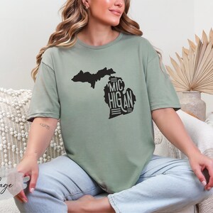 Michigan State Map Shirt, Michigan Lover Shirt, Michigan Trip Souvenir, Michigan Travel Gift, Michigan Home Tee, Michigan Pride Graphic Tee