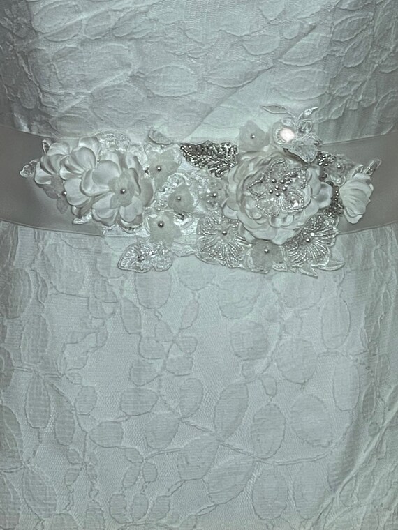 Galina Strapless Lace Mermaid Wedding Gown Size 4P - image 5