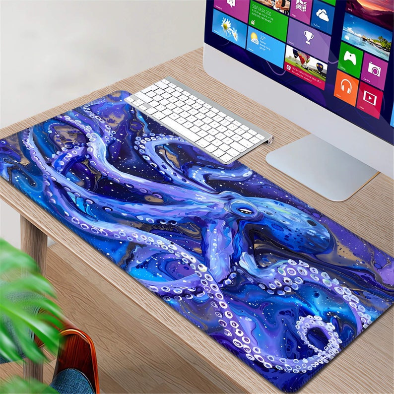 Octopus Padding Octopus Deep Sea RGB Gaming Mouse Pad, Abstract Ocean RGB Gaming Desk ...