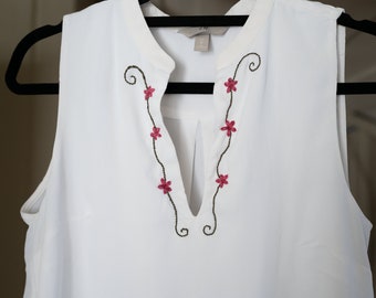 Lovely Wildflowers Hand-embroidered shirt, Floral Embroidery shirts, Gifts for her, Gifts for Mum