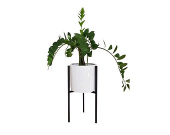 Modern solid plant stand made of black steel for all plant lovers flowerbed loft sturdy thick profile 20x20mm