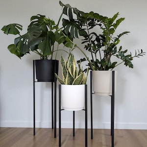 Plantenstandaard met pot, zwarte metalen bloemenstandaard, 3 hoogtes, loft minimalisme, interieurdecoratie, handgemaakt, 5 kleuren potten, massief