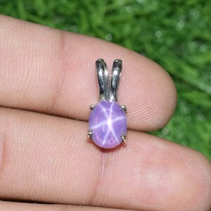Collana con zaffiro stellato rosa naturale / Ciondolo gioiello con pietra preziosa in argento sterling 925 con zaffiro stellato rosa vintage / Collana con zaffiro stellato.