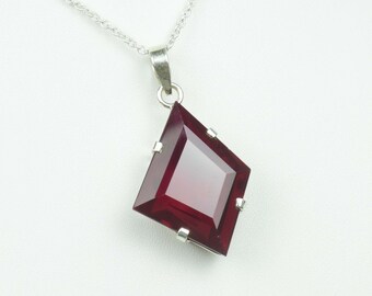 Collar con colgante de rubí rojo de 69 quilates, talla elegante. Hermoso colgante de rubí rojo auténtico. Collar de plata de ley 925 con rubí rojo.
