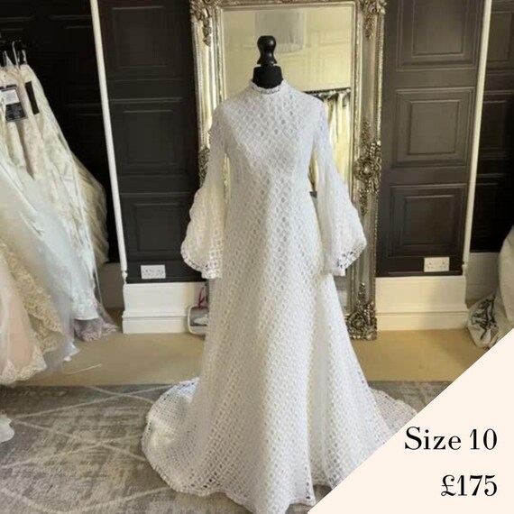 1970s True Vintage Wedding Dress - Medieval Inspired … - Gem