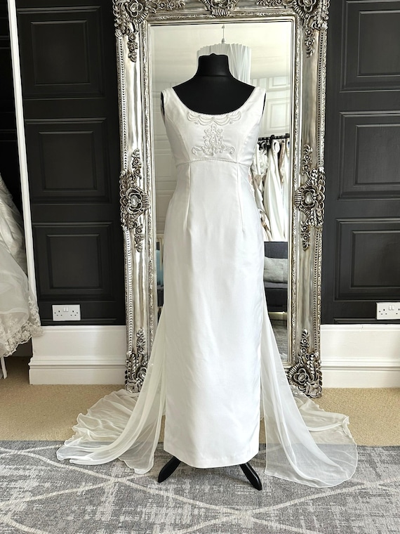 Vintage 1990s Ellis Bridals Wedding Dress | Beaded Empire Waist, Chiffon Train (UK 12-14) Vintage 1990s Ellis Bridals Wedding Dress | Beaded Empire Waist, Chiffon Train (UK 12-14)