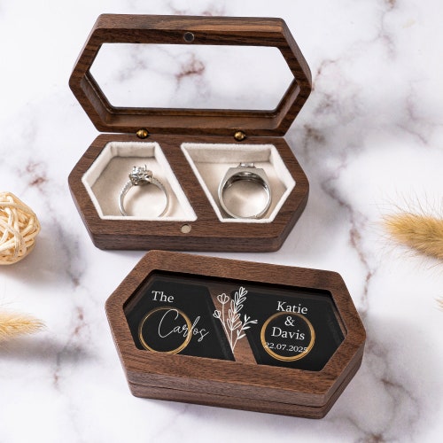 Personalisierte Eheringbox, Ringhalter aus Holz mit zwei Fächern, individueller Ringhalter, Ringbox, Ringetui für Verlobungs- und Hochzeitsringe