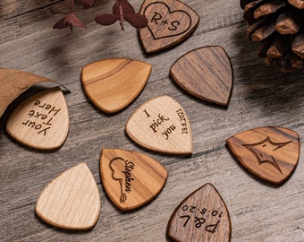 Custom Wooden Guitar Pick, Unique Personalized Engraved Guitar Picks, Put Your Text & LOGO, Gift for Dad Boyfriend, Gifts for Guitar Player