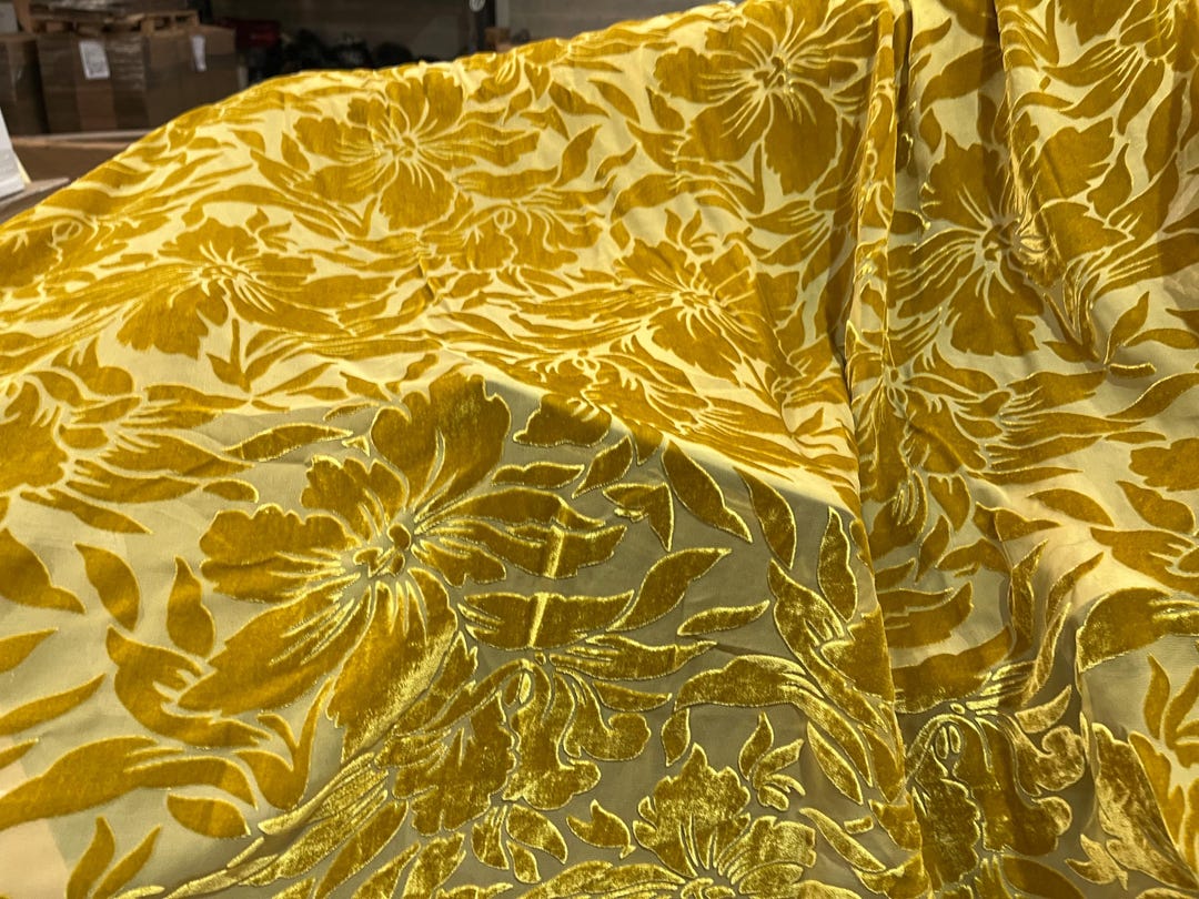 Super Velvet Blend Silk with Elite Gold Finish main image 1