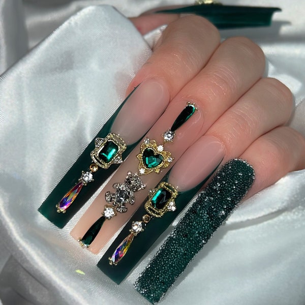 XXXL Presse sur les ongles Vert Bling Faux ongles Extension Longue Presse Ons Gemmes Longs Ongles Fête d’anniversaire Ongles Inspo Acrylique Ongles Luxe Presse sur