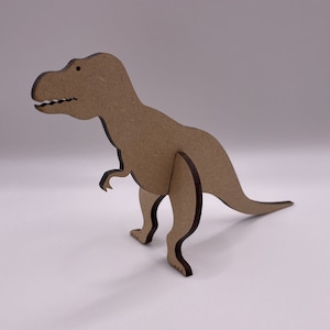 Carte 3D personnalisée dinosaure tyrannosaure. Bricolage cadeau boîte aux lettres pop-up. Décoration d'intérieur. Souvenir en bois