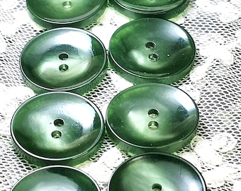 Green Marbled Buttons: 20.9 Vintage 40s Lucite Transparent Sew Throughs, 02-372-26, Set 10