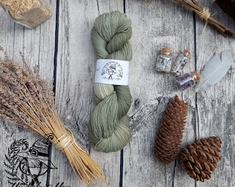 Plant-dyed wool, hand-dyed wool, sock yarn