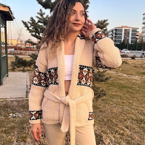 Marilyn monroe, replica,Marilyn Monroe hand knitted cardigan.special gift.birthday gift,christmas gift,school gift.