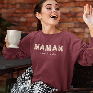 Personalisiertes Mama-Geschenk, personalisiertes Mama-Sweatshirt, Damen-Blumen-Sweatshirt, Mama-Geburtstagsgeschenk, Muttertag, Happy Mom's Day