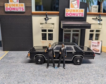 1/64 men in black figures