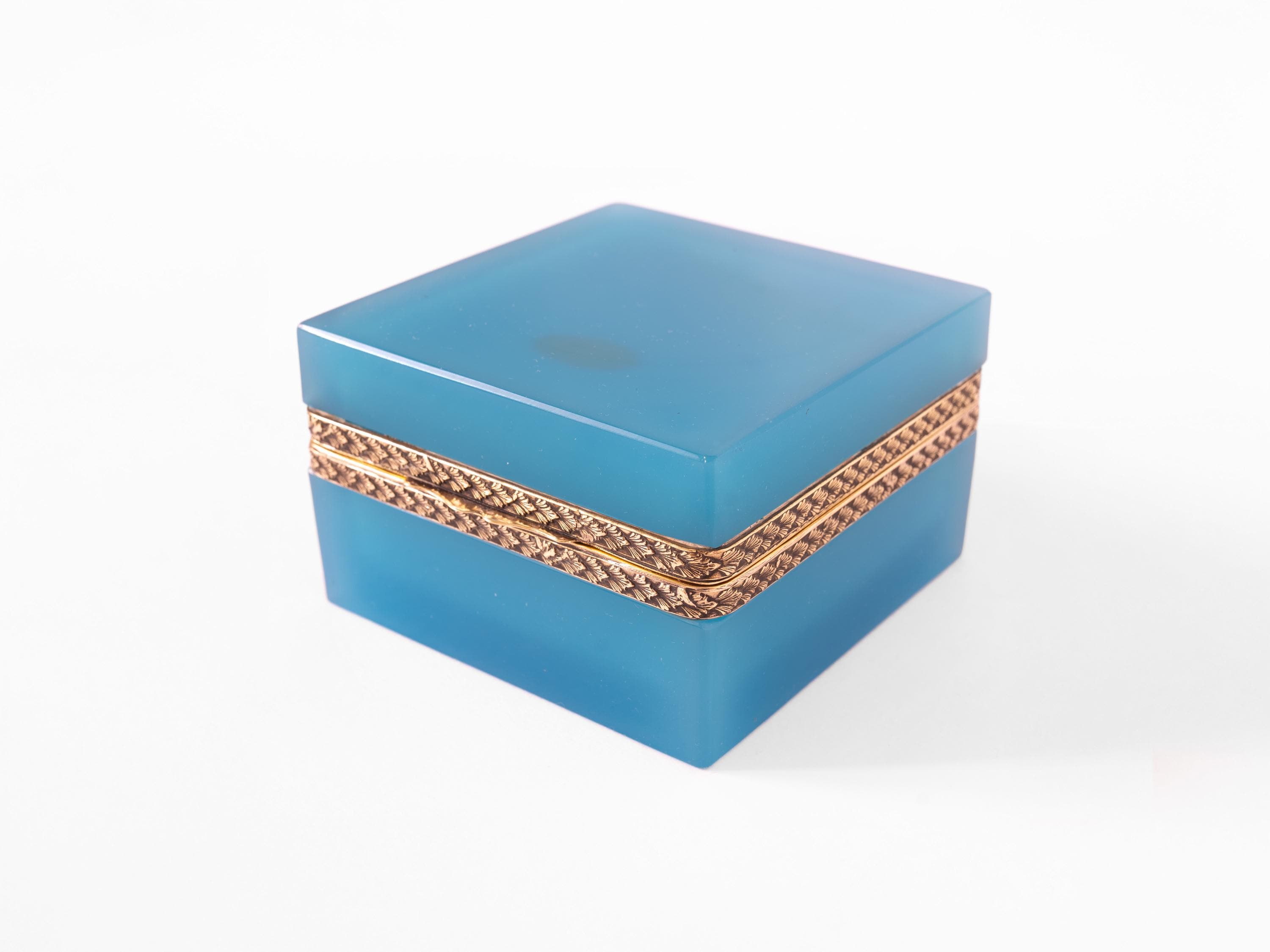 MURANO OPALINE FERRO オパーリン ハンドペイント 宝石箱 Murano Blue Turquoise Opaline Glass Square Trinket Box With Gold