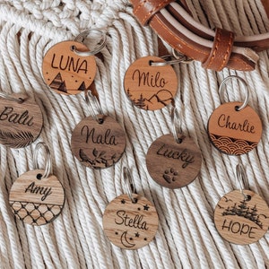 Dog tag 30 mm made of walnut, oak, cherry | wood | Personalized double-sided engraving | many designs | Solid wood