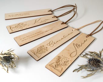 Personalisiertes Lesezeichen mit Name und beidseitiger Gravur aus Holz  | Viele verschiedene Designs | Widmung Rückseite